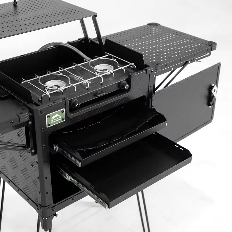 Outdoor Camping Kitchen Setup - ชุดครัวแคมป์ปิ้งสำหรับครอบครัวแบบดีลักซ์ ระบบเตาคู่ พร้อมเขียงและเพิ่มความสูงเพื่อการปรุงอาหารที่สะดวกสบายสำหรับกิจกรรมกลางแจ้ง